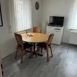 Fuer Vier Personen Appartement Helmstadt